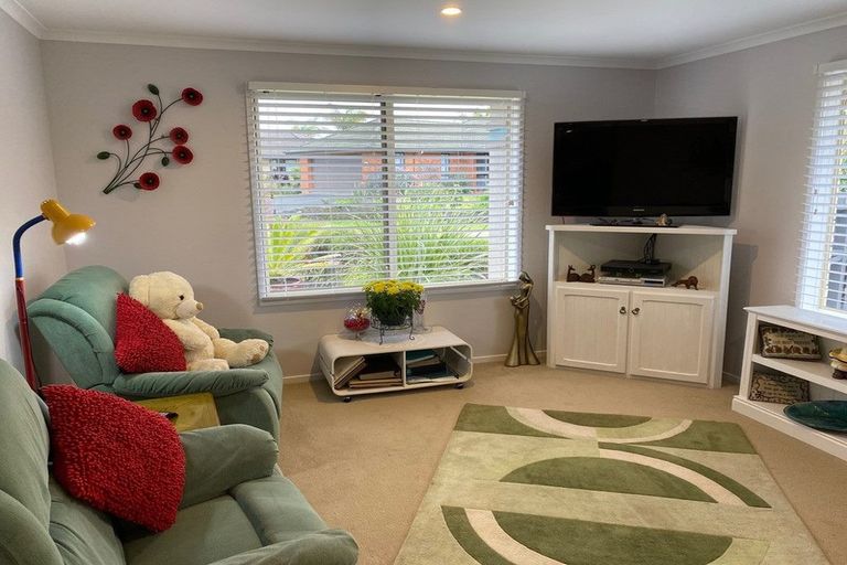 Photo of property in 24 Halyard Loop, Haruru, 0204