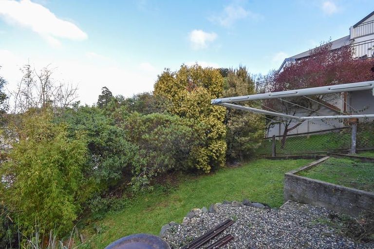 Photo of property in 11 Skibo Street, Kew, Dunedin, 9012