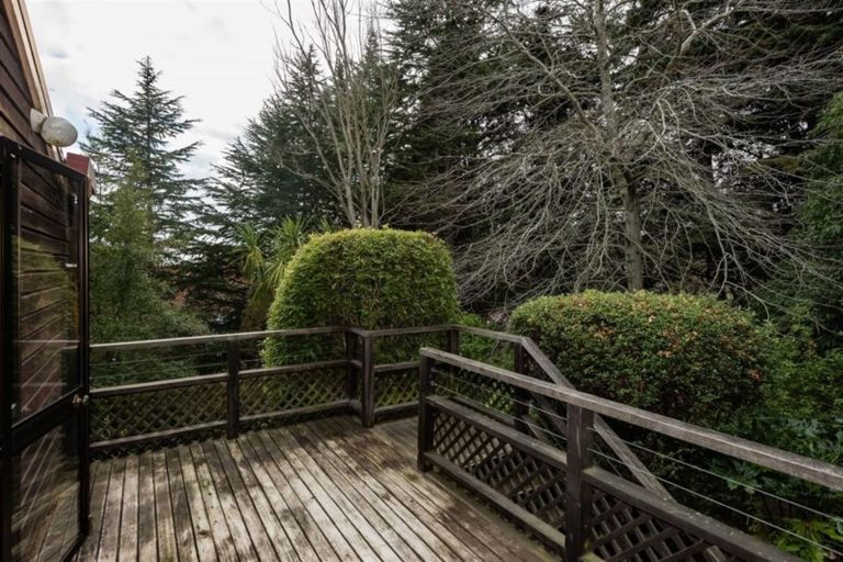 Photo of property in 15 Nehru Place, Cashmere, Christchurch, 8022