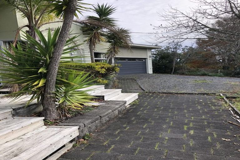 Photo of property in 229a Don Buck Road, Massey, Auckland, 0614