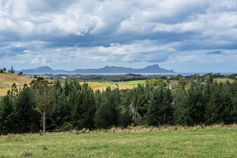 Photo of property in 436 Glenmohr Road, Waipu, 0582