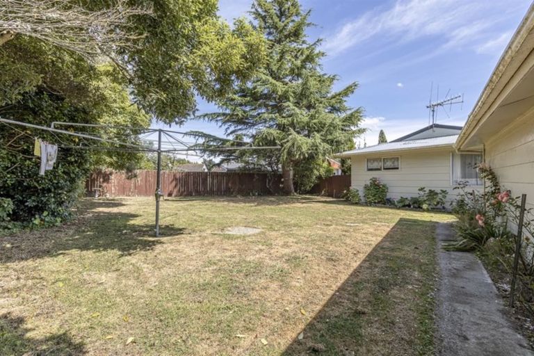 Photo of property in 6 Grant Place, Awapuni, Palmerston North, 4412