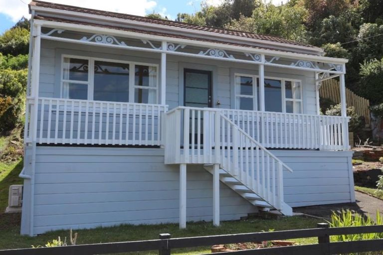 Photo of property in 37 Harbour Terrace, Careys Bay, Port Chalmers, 9023