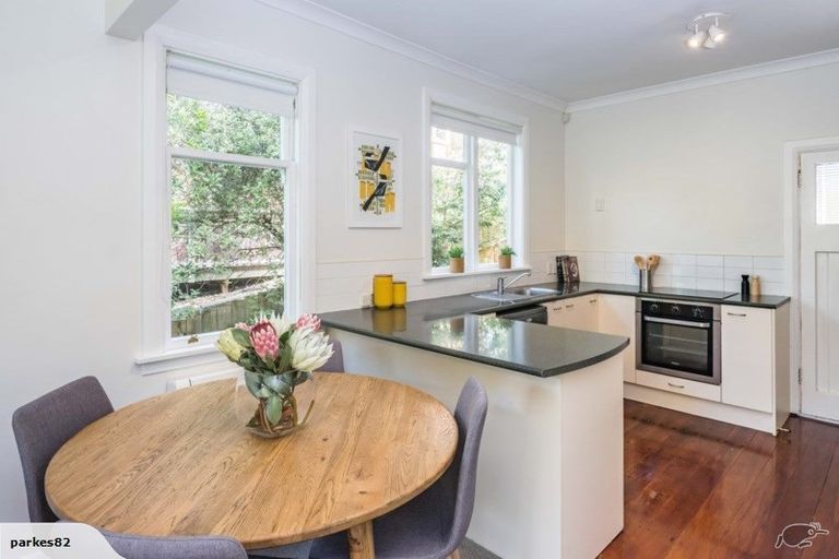 Photo of property in 25 Awarua Street, Ngaio, Wellington, 6035