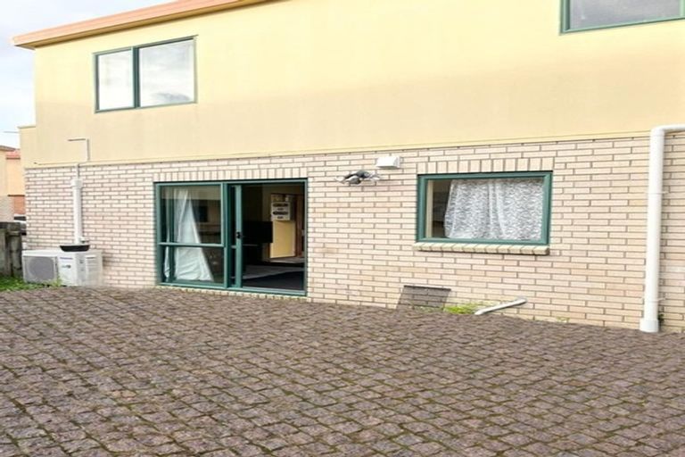 Photo of property in 59j Astley Avenue, New Lynn, Auckland, 0600