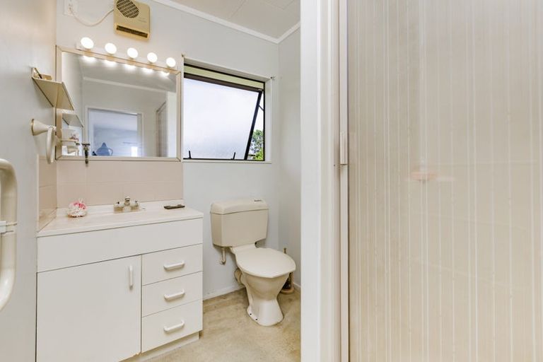 Photo of property in 81b Morley Road, Waiuku, 2681