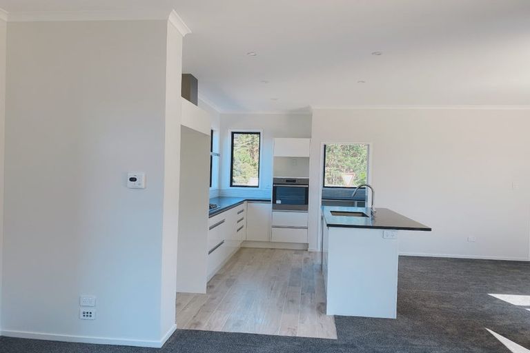 Photo of property in 10 Awamarino Way, Westgate, Auckland, 0614