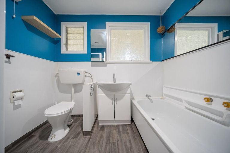 Photo of property in 108 Quintin Drive, Te Anau, 9600