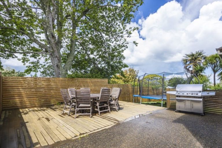 Photo of property in 6 Orne Street, Torbay, Auckland, 0630