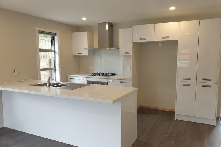 Photo of property in 100 Meremere Street, Wainuiomata, Lower Hutt, 5014