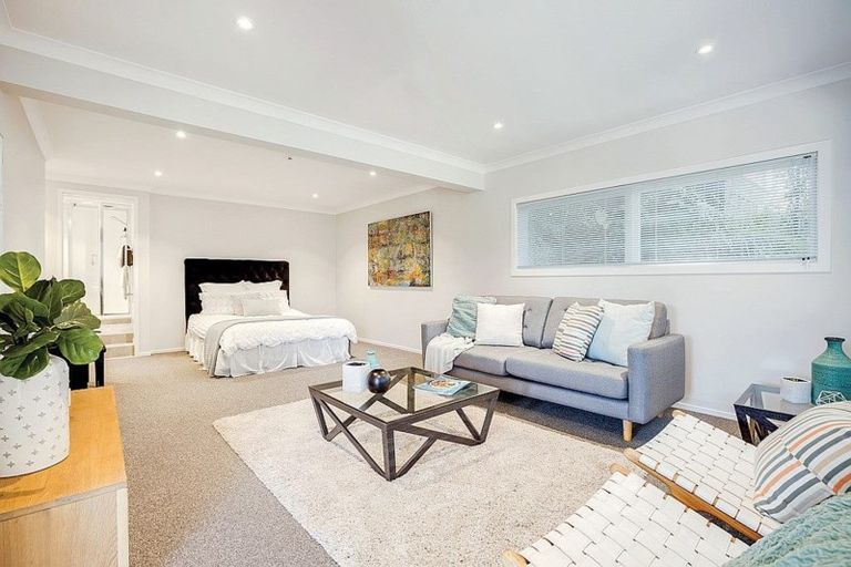 Photo of property in 61 Braemar Road, Castor Bay, Auckland, 0620