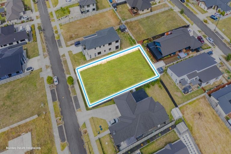 Photo of property in 9 Okohaka Avenue, Glenbrook, 2681