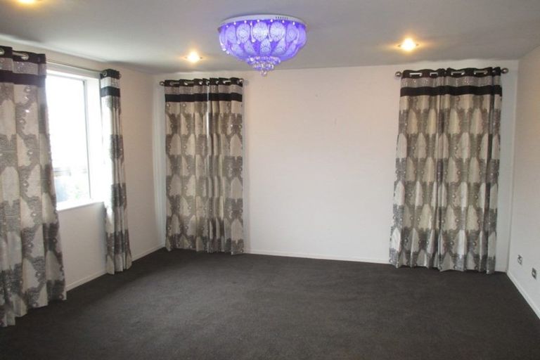 Photo of property in 18 Te Ironui Place, Huntington, Hamilton, 3210