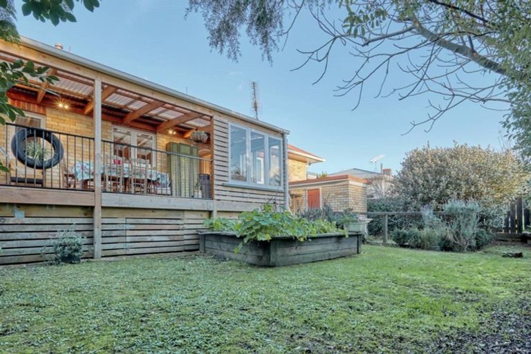 Photo of property in 74 George Street, Tuakau, 2121