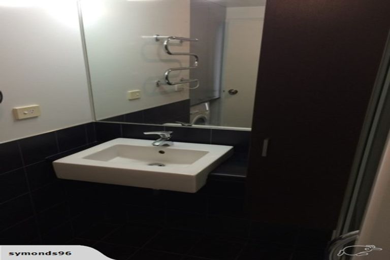 Photo of property in 96 Symonds Street, Royal Oak, Auckland, 1061