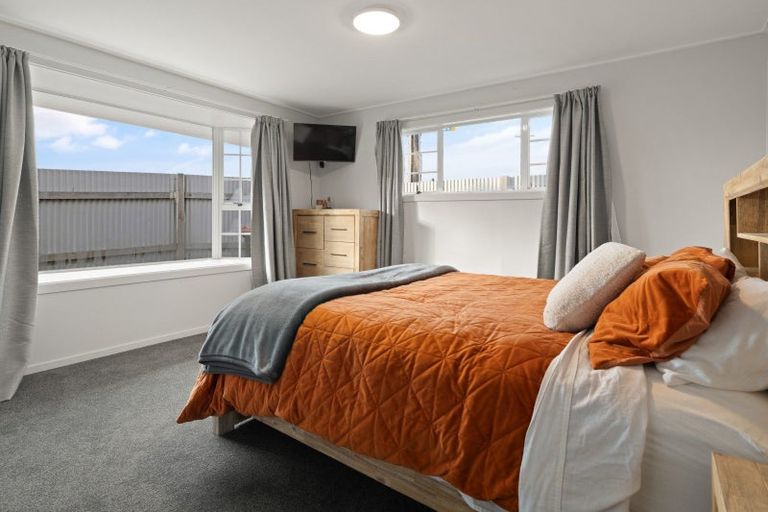 Photo of property in 1 Bath Street, Brighton, Dunedin, 9035