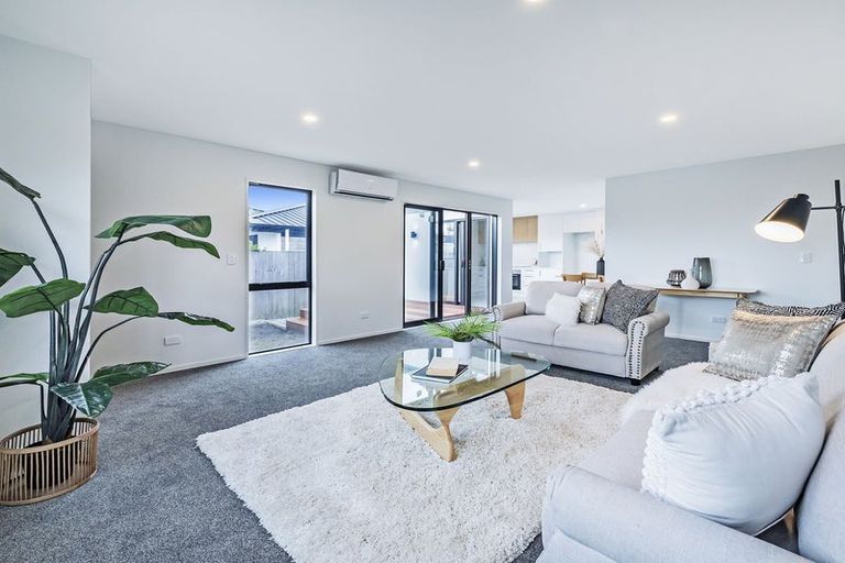 Photo of property in 54a Russley Road, Russley, Christchurch, 8042