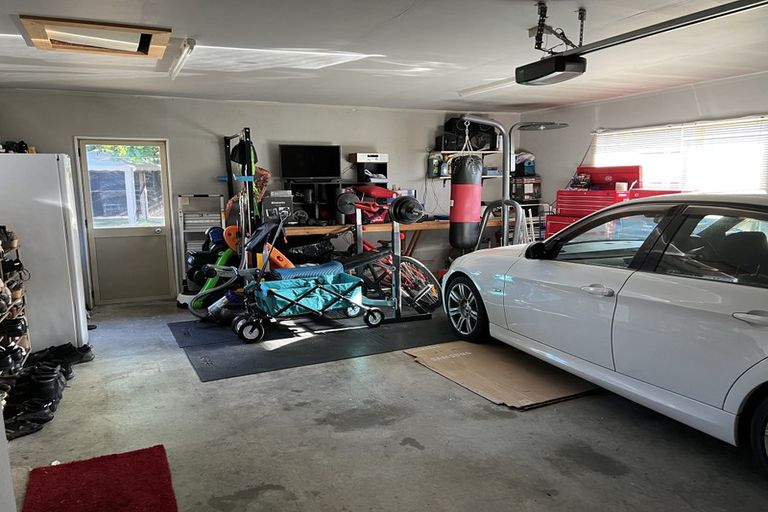 Photo of property in 14 Commodore Avenue, Flagstaff, Hamilton, 3210