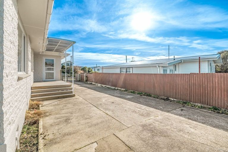 Photo of property in 29 Verdun Street, Riverton/aparima, Riverton, 9822