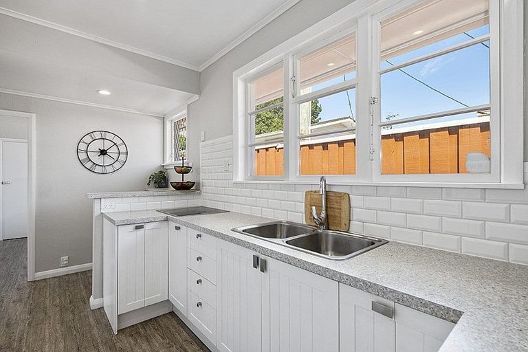 Photo of property in 27 Bristol Street, Trentham, Upper Hutt, 5018