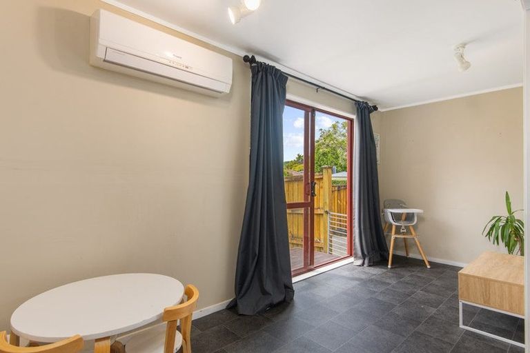 Photo of property in 24 Snowdon Avenue, Terrace End, Palmerston North, 4410