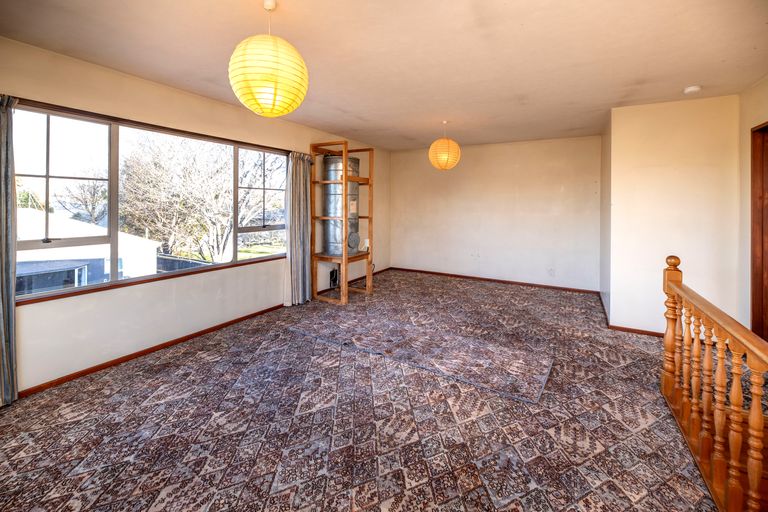 Photo of property in 2/5 Frome Place, St Albans, Christchurch, 8052