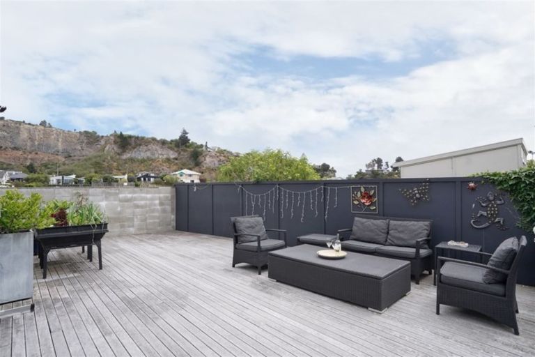 Photo of property in 66 Celia Street, Redcliffs, Christchurch, 8081