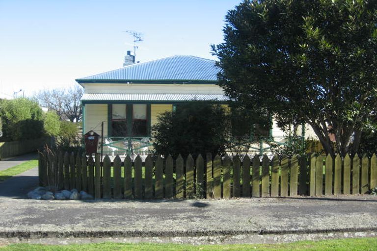 Photo of property in 33 Clifton Avenue, Carterton, 5713