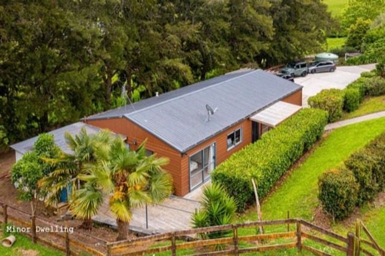 Photo of property in 99 Potter Road, Dairy Flat, Albany, 0792