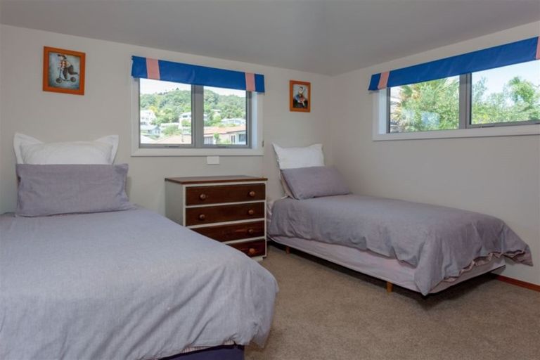 Photo of property in 115 Oratia Place, Onemana, Whangamata, 3691