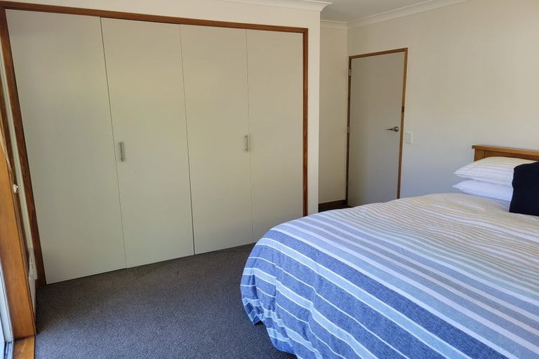 Photo of property in 4 Chorley Grove, Churton Park, Wellington, 6037