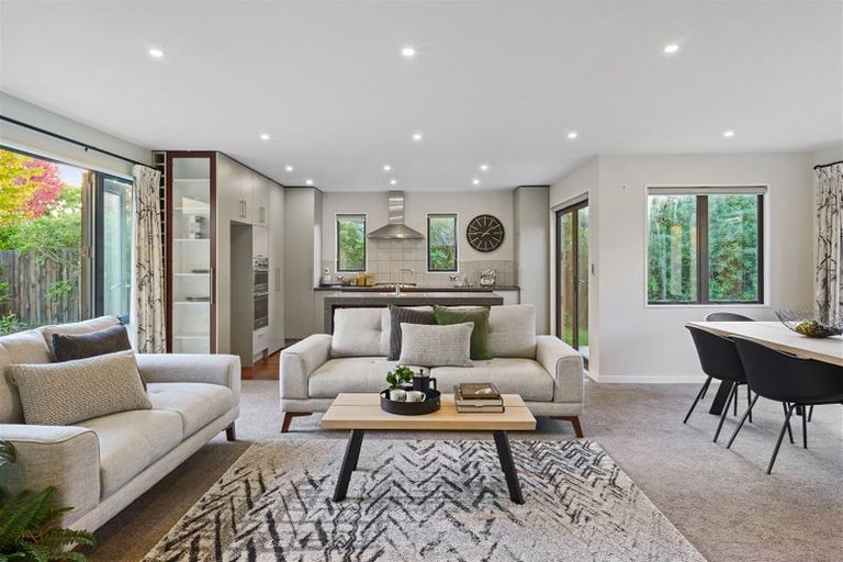 Photo of property in 2 Westburn Terrace, Burnside, Christchurch, 8041