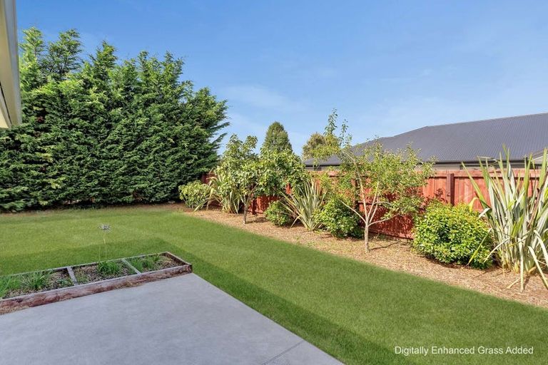 Photo of property in 22 Carrick Place, Rolleston, 7614