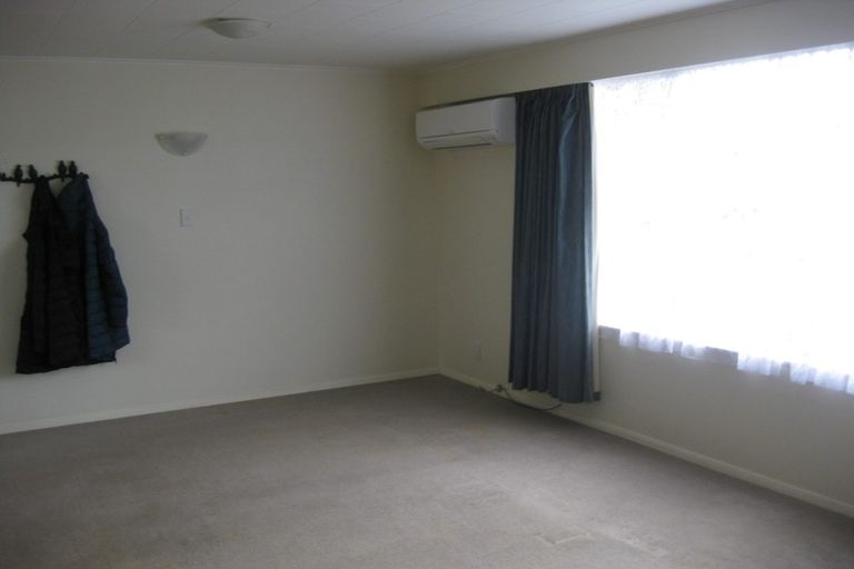 Photo of property in 13a Barraud Street, Avalon, Lower Hutt, 5011