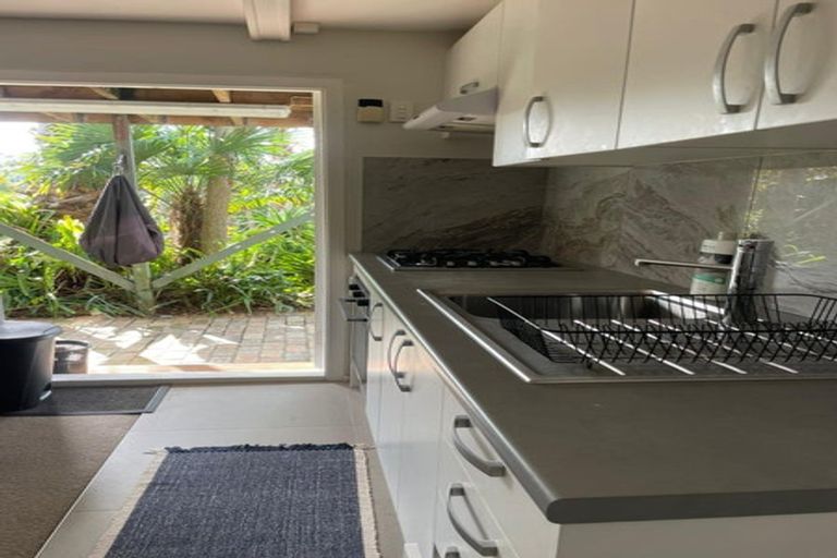 Photo of property in 2/59 Dryden Street, Grey Lynn, Auckland, 1021