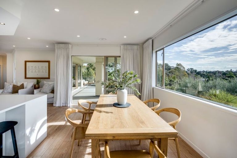 Photo of property in 6 Burbury Ridge, Havelock North, 4130