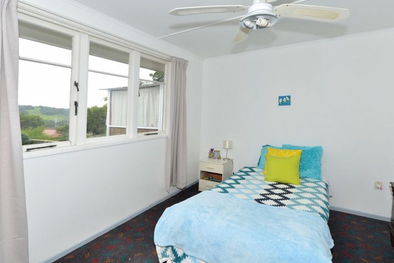 Photo of property in 13 Mcinnes Avenue, Te Kamo, Whangarei, 0112