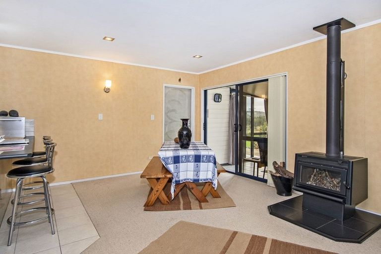 Photo of property in 235 Valley View Road, Otaika, Whangarei, 0170