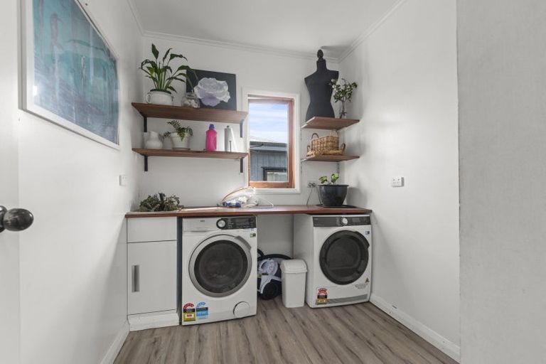 Photo of property in 143 Broadway, Marton, 4710