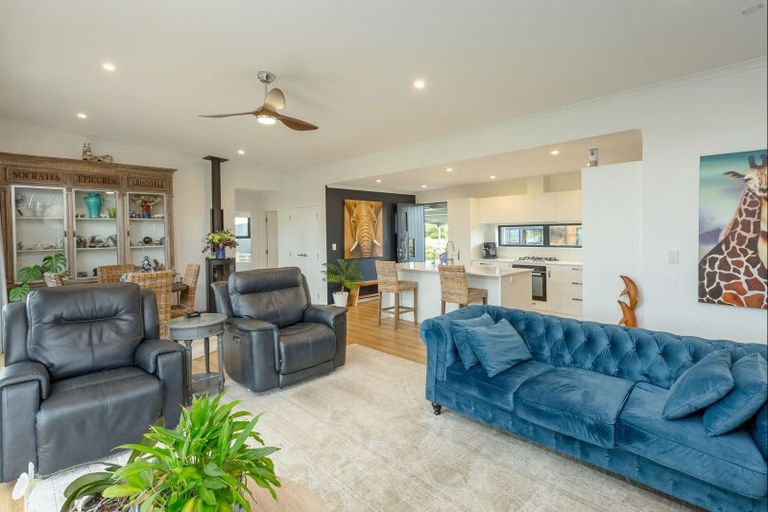 Photo of property in 78 Thomas Road, Carrington, Carterton, 5791