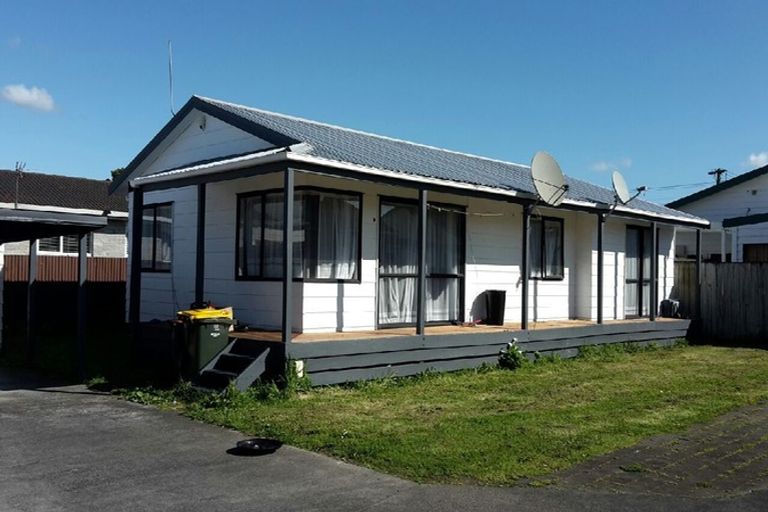 Photo of property in 1/52 Kenderdine Road, Papatoetoe, Auckland, 2025