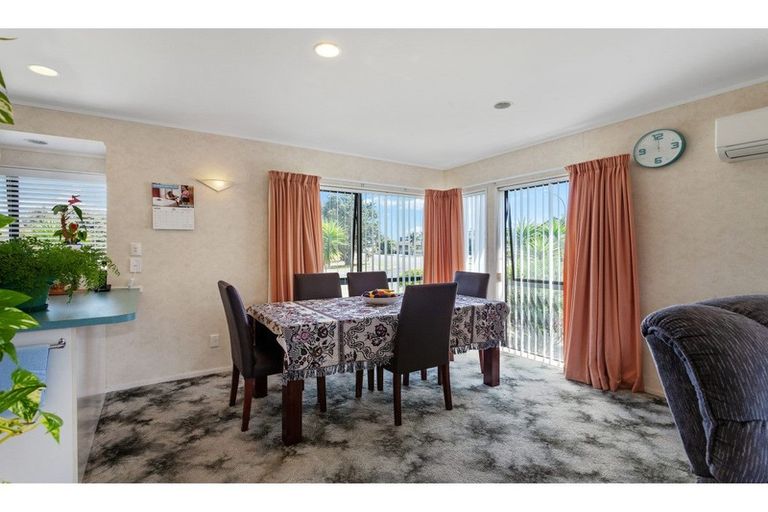 Photo of property in 1 The Glebe, Coastlands, Whakatane, 3120