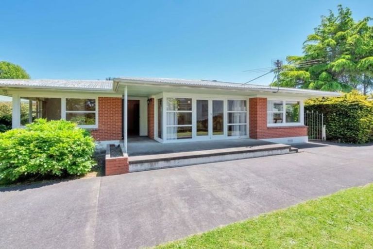 Photo of property in 154 Clevedon Road, Papakura, 2110
