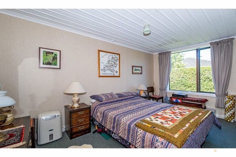 Photo of property in 39 Rhodes Street, Waimate, 7924