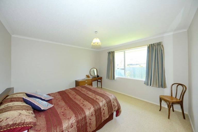 Photo of property in 23 Cradock Street, South New Brighton, Christchurch, 8062