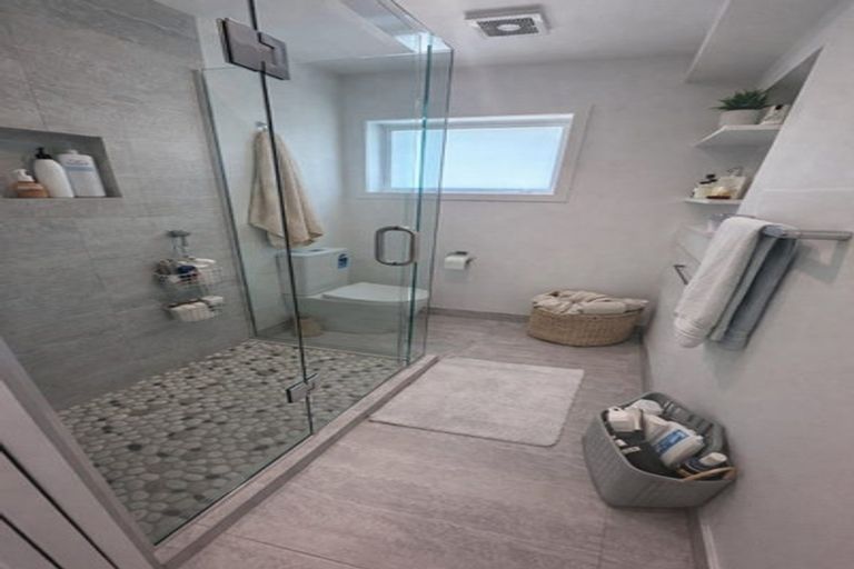 Photo of property in 1/465 Hibiscus Coast Highway, Orewa, 0931