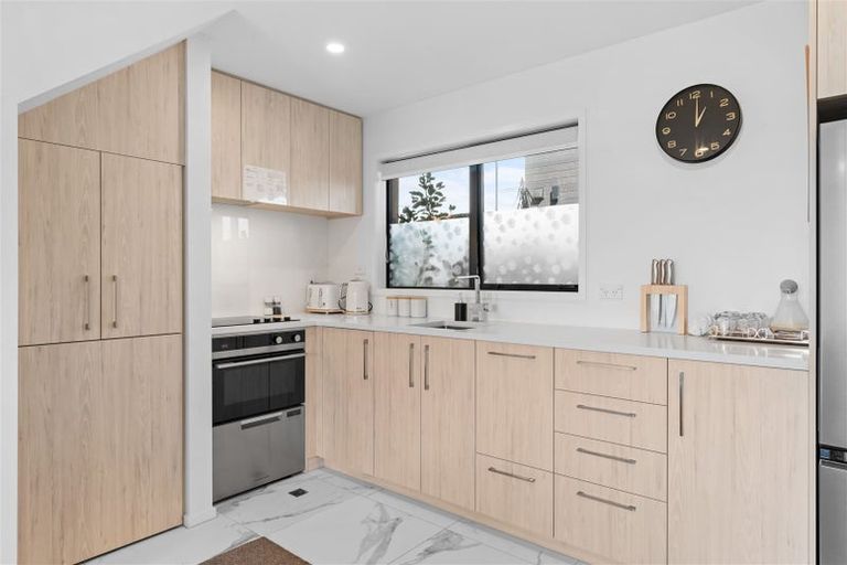 Photo of property in 18/241 Lincoln Road, Addington, Christchurch, 8024