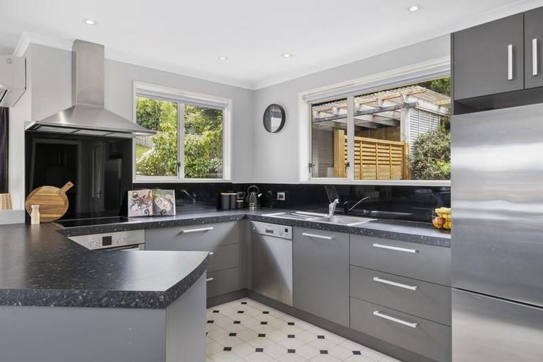 Photo of property in 104 Barr Street, Kenmure, Dunedin, 9011