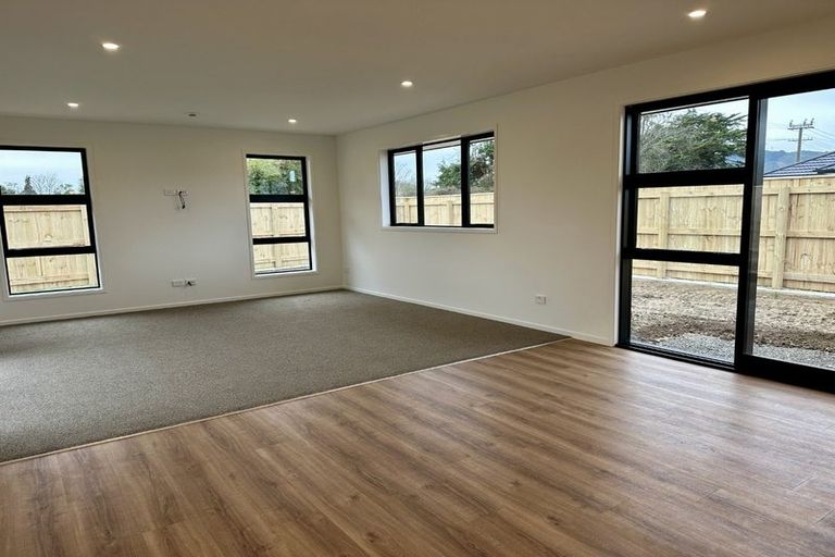 Photo of property in 24 Pahiki Crescent, Levin, 5510