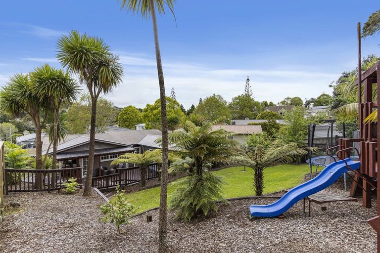 Photo of property in 59 Vandeleur Avenue, Birkdale, Auckland, 0626